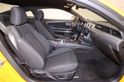Certified 2019 Ford Mustang Coupe w/ Equipment Group 101A image 17