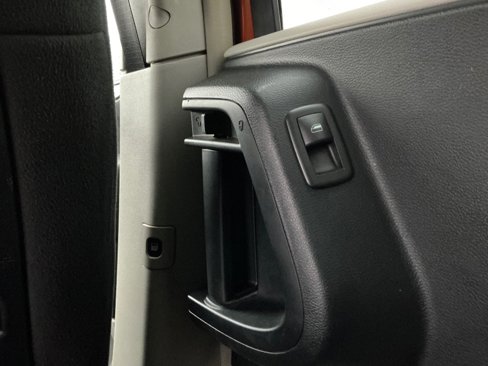 Used 2011 Dodge Grand Caravan Crew image 17