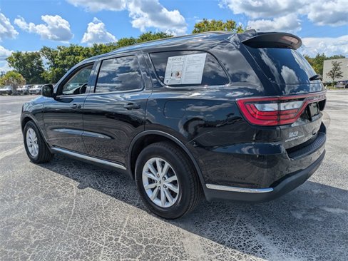 Used 2022 Dodge Durango SXT image 5