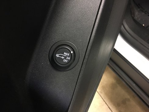 Used 2019 Chevrolet Equinox LT image 31