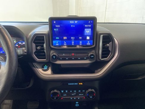 Used 2021 Ford Bronco Sport Outer Banks image 8