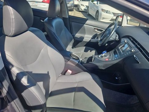 Used 2012 Toyota Prius Five image 12