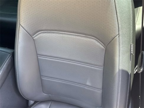 Certified 2022 Volkswagen Passat 2.0T SE image 25