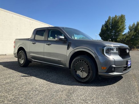 New 2025 Ford Maverick Lobo image 16