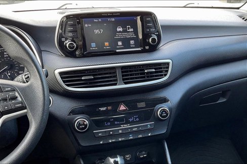 Used 2019 Hyundai Tucson Sport image 9