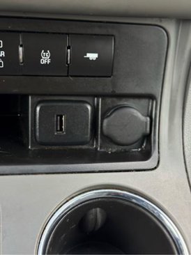 Used 2017 Chevrolet Traverse LS image 17