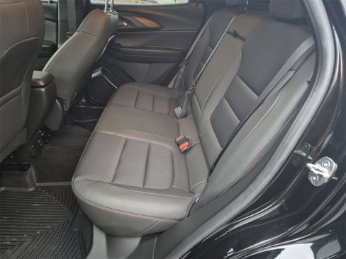 Used 2022 Chevrolet TrailBlazer RS w/ Technology Package image 30