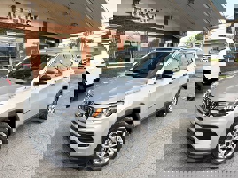 New 2025 Jeep Compass Sport image 1