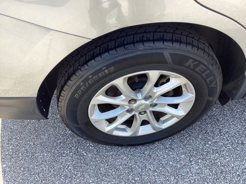 Used 2020 Chevrolet Equinox LT image 12