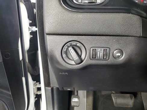 Used 2014 Dodge Charger R/T image 28