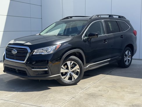Used 2022 Subaru Ascent Premium image 2