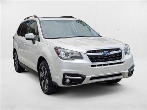 Used 2018 Subaru Forester 2.5i Limited image 3