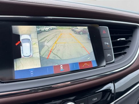 Used 2018 Buick Enclave Avenir image 31