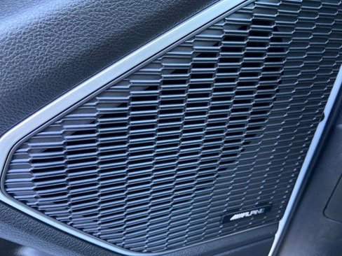 Used 2023 Jeep Grand Cherokee 30th Anniversary image 23