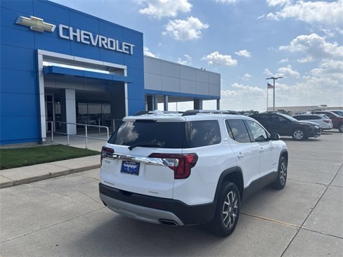 Used 2023 GMC Acadia SLE w/ Driver Convenience Package image 8