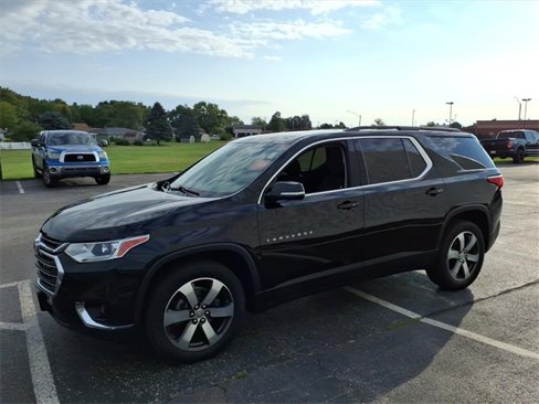 Used 2019 Chevrolet Traverse LT w/ LT Premium Package image 7