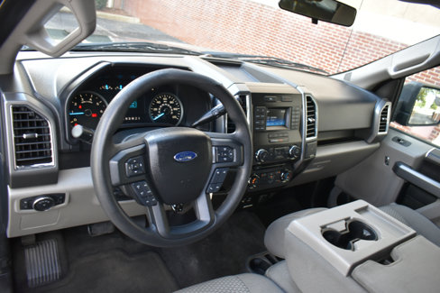 Used 2015 Ford F150 XLT image 10