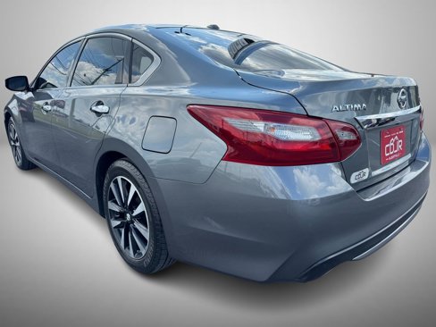 Used 2018 Nissan Altima 2.5 SL image 4