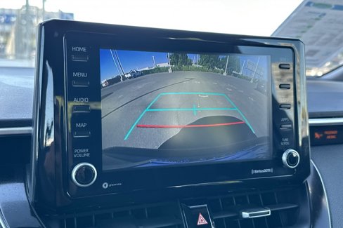 Used 2022 Toyota Corolla SE image 18