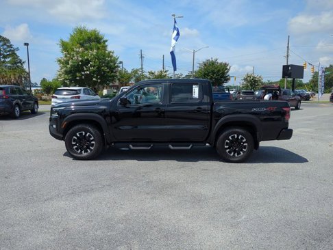 Used 2022 Nissan Frontier PRO-4X w/ Technology Package image 12