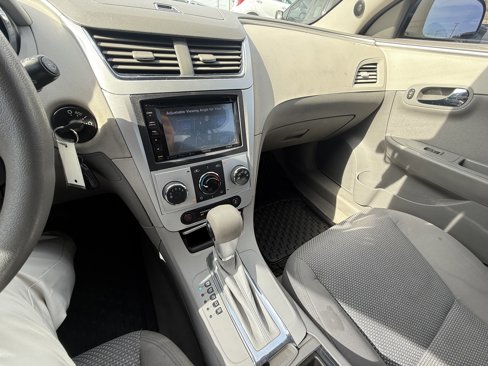 Used 2012 Chevrolet Malibu LS w/ LS Uplevel Package image 12