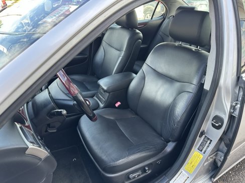 Used 2005 Lexus ES 330 image 9