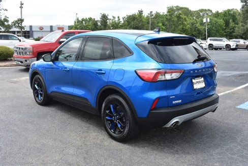 Used 2020 Ford Escape SE Sport image 9