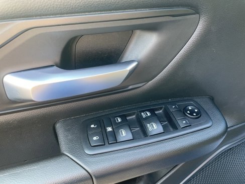 Used 2019 RAM 1500 Tradesman image 16