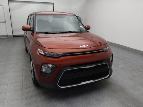 Used 2022 Kia Soul LX image 14
