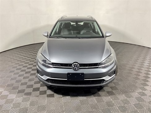 Used 2019 Volkswagen Golf Alltrack S image 5
