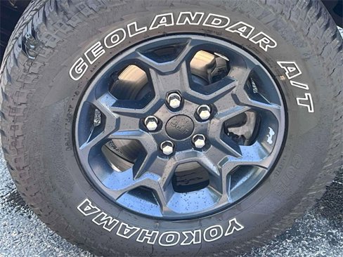 Used 2023 Jeep Wrangler Unlimited image 13