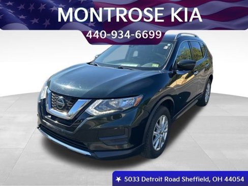 Used 2020 Nissan Rogue SV image 1