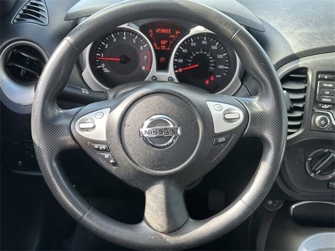 Used 2015 Nissan Juke S image 11