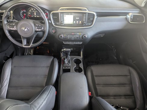 Used 2017 Kia Sorento SX image 28