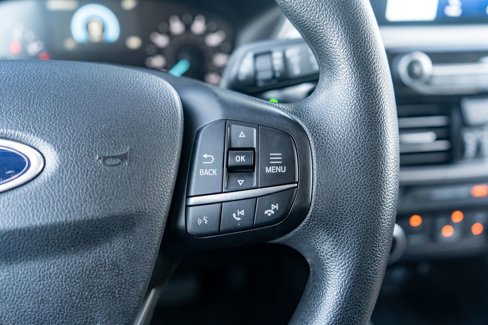 Used 2021 Ford Escape SE image 21