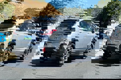 New 2025 Subaru Crosstrek 2.5i Premium image 5