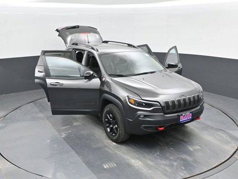 Used 2022 Jeep Cherokee Trailhawk w/ Comfort/Convenience Group image 30
