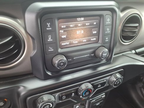Used 2020 Jeep Gladiator Sport w/ Quick Order Package 24S image 31