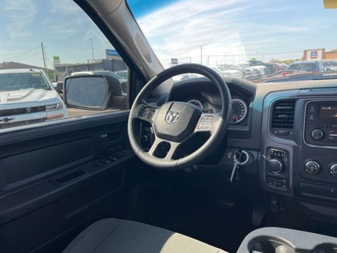 Used 2015 RAM 1500 Express image 28