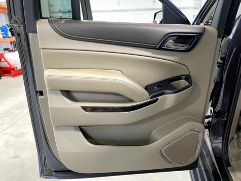 Used 2016 GMC Yukon XL SLT w/ Open Road Package image 15