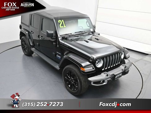 Used 2021 Jeep Wrangler Sahara w/ Cold Weather Group image 24