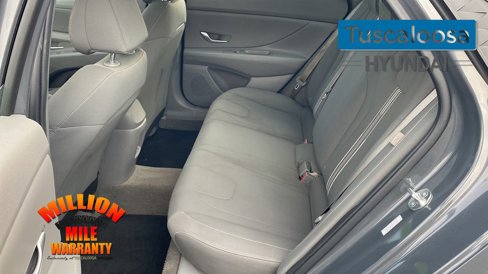 Used 2024 Hyundai Elantra SEL image 25