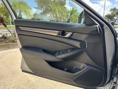 Used 2020 Honda Accord Sport image 22