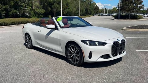 Used 2025 BMW 430i Convertible image 2