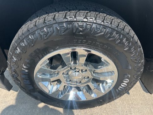 Used 2018 Chevrolet Silverado 1500 LTZ image 29