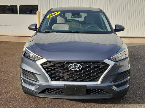 Used 2021 Hyundai Tucson SE image 2