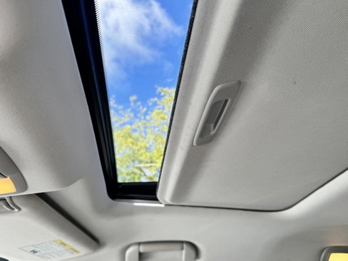 Used 2017 Nissan Armada Platinum w/ Captain Seat Package image 31