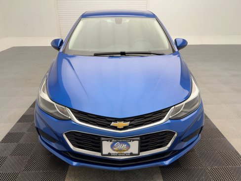 Used 2017 Chevrolet Cruze LT w/ Convenience Package image 6