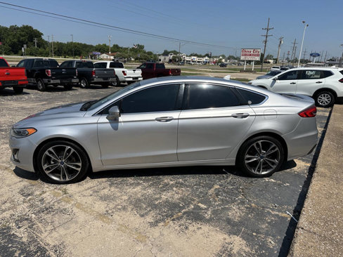 Used 2019 Ford Fusion Titanium image 6