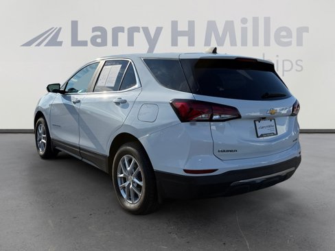 Used 2023 Chevrolet Equinox LT w/ LPO, Floor Liner Package image 3